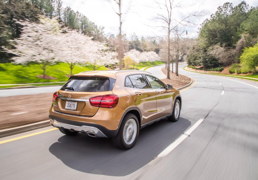  Mercedes-Benz GLA250 4Matic (X156) 2017 года  (NA) (фото 24 из 28)